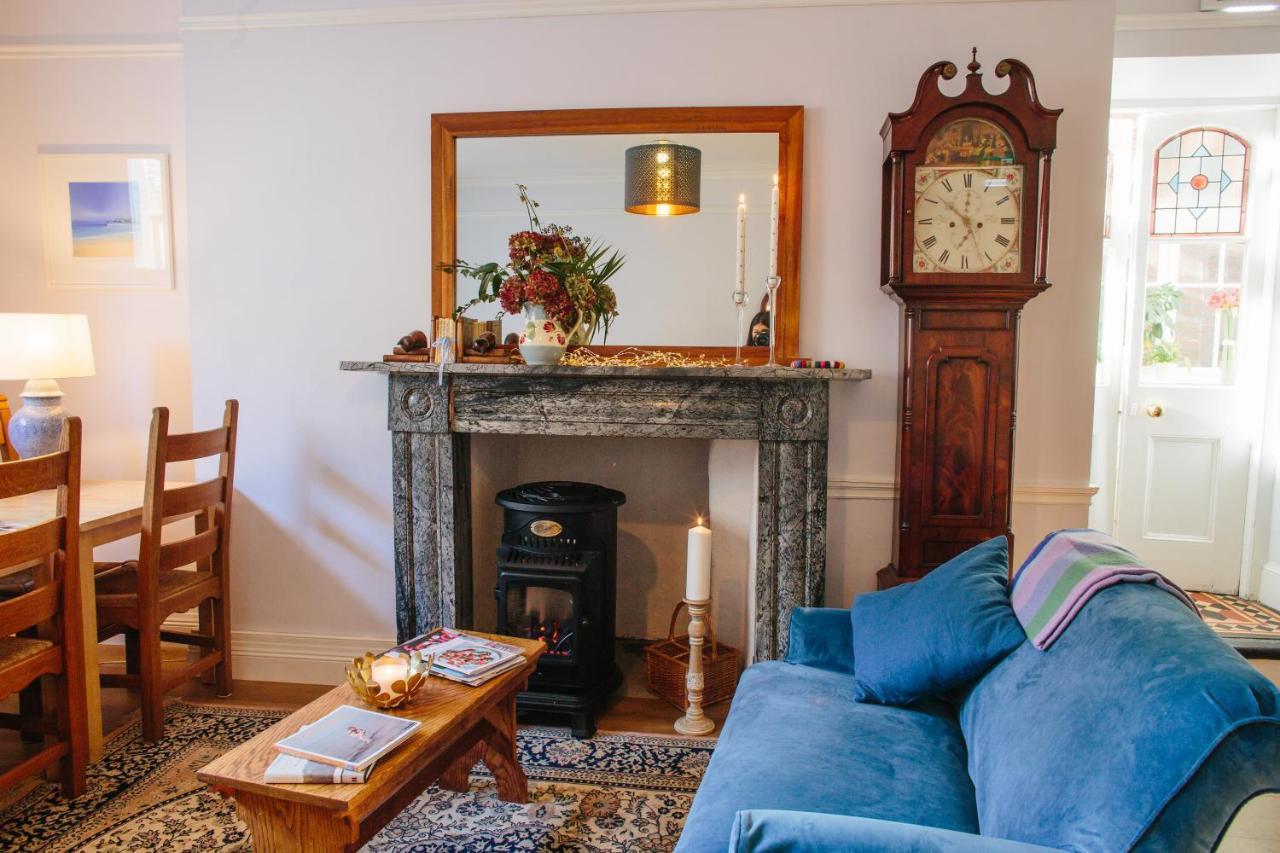 Ashburton Court Guest House ภายนอก รูปภาพ