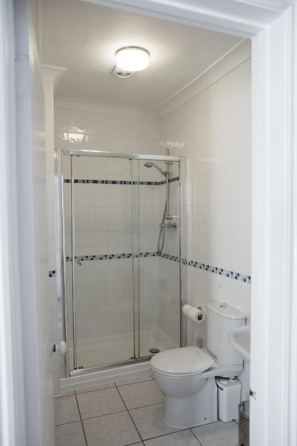 Ashburton Court Guest House ภายนอก รูปภาพ