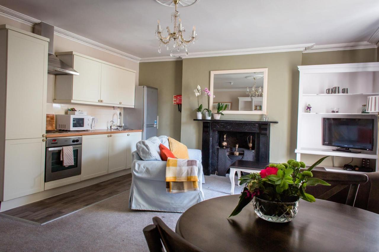 Ashburton Court Guest House ภายนอก รูปภาพ