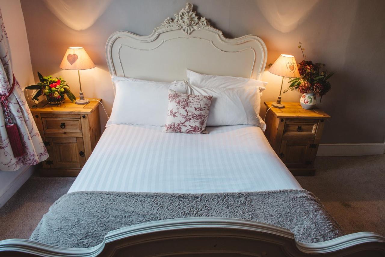 Ashburton Court Guest House ภายนอก รูปภาพ
